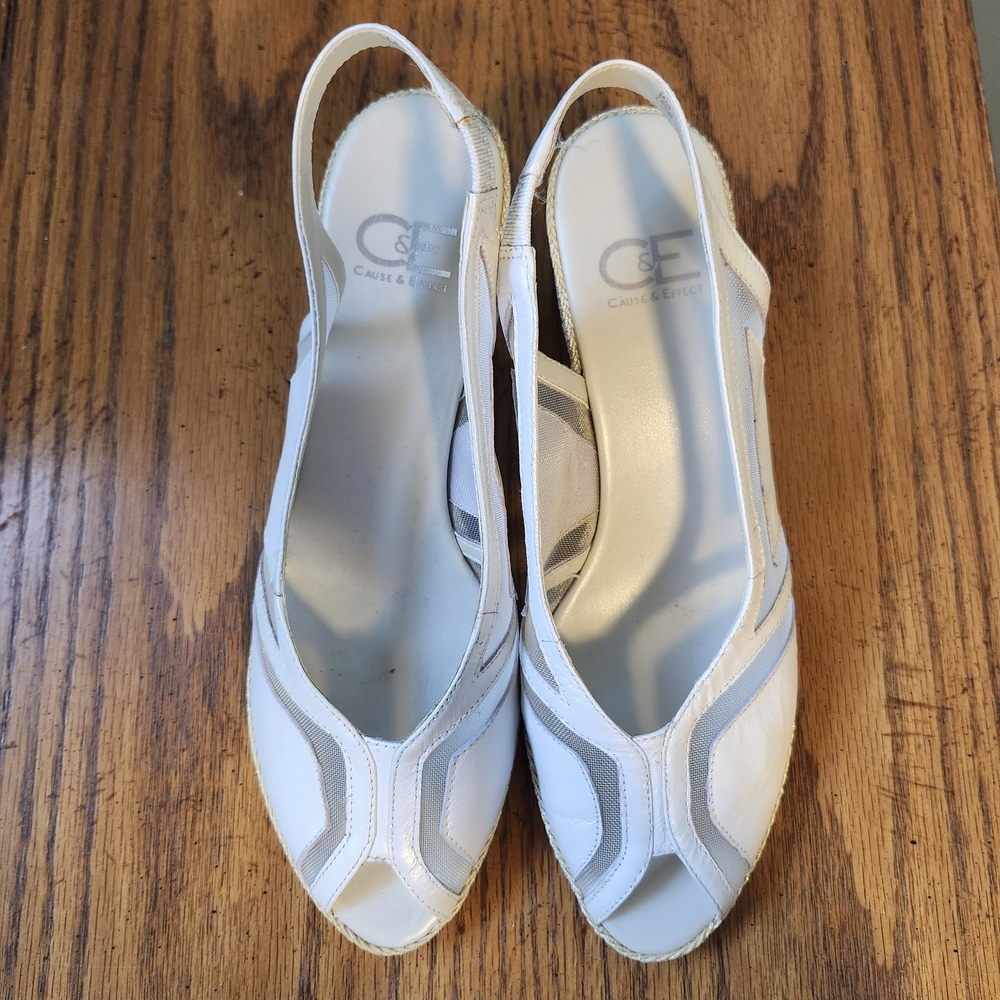 New Cause and Effect White Slingback Side Cutout Wedge Shoes